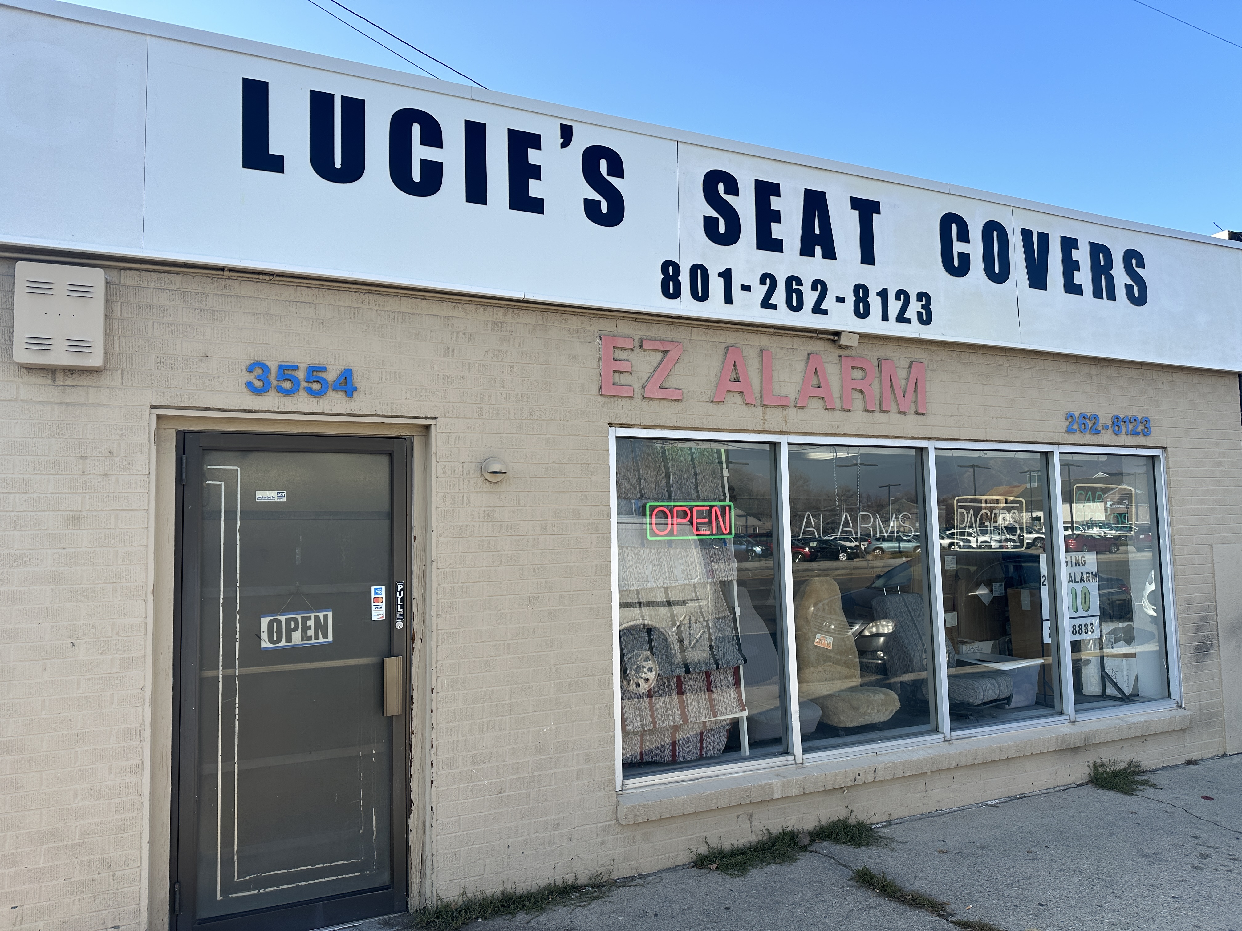Lucie's Seat Covers home hero image